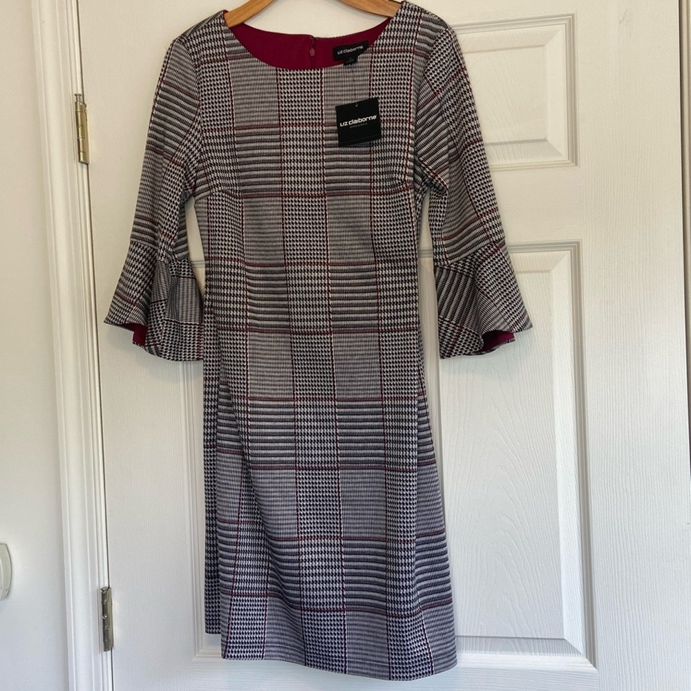 NWT Liz Claiborne Houndstooth Checked Bell Sleeve Dress
